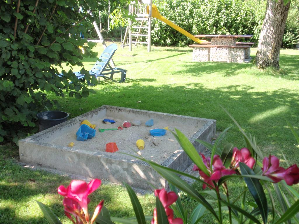 Ferienwohnungen Kern Weyregg Bagian luar foto